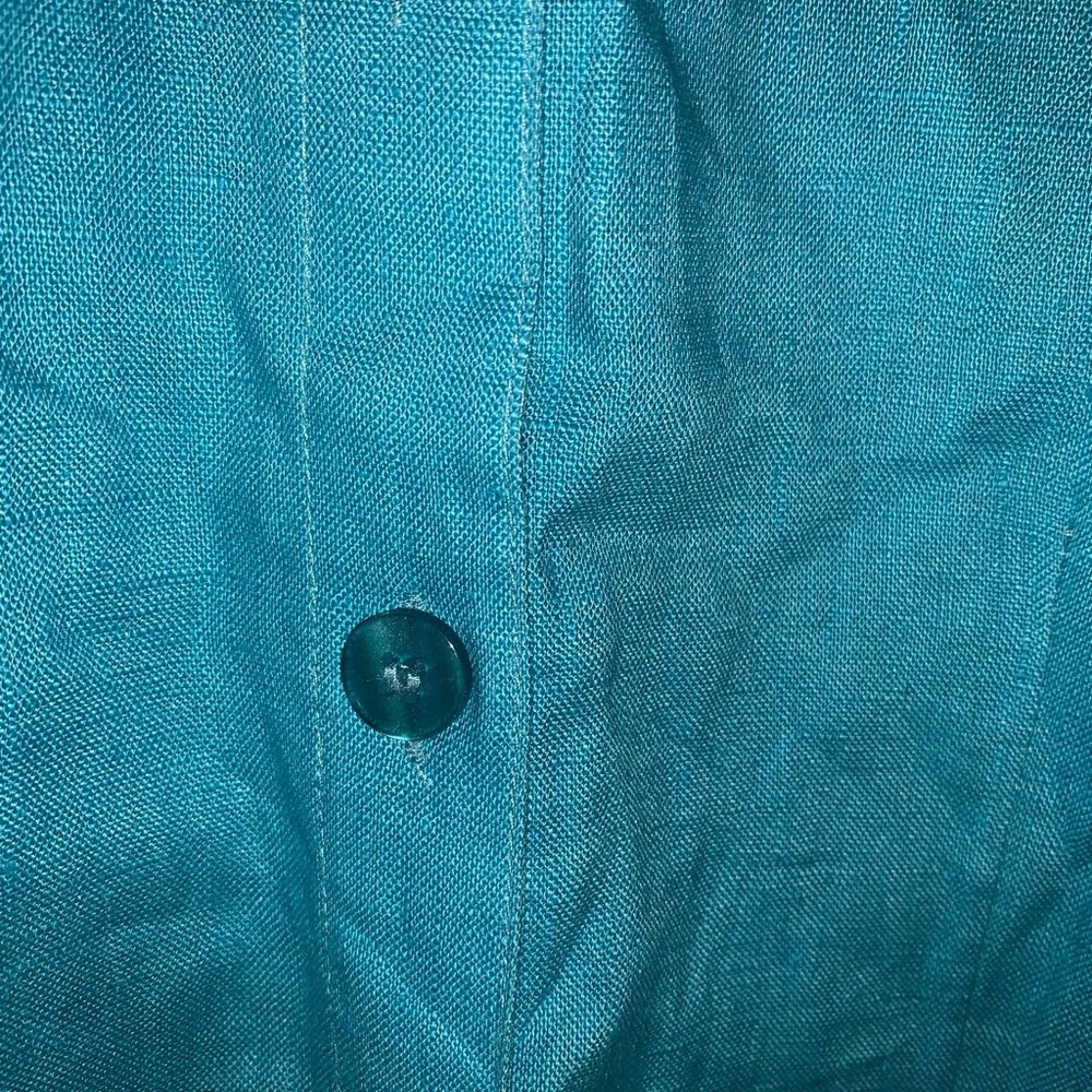 Choices woman 1X linen collared blouse blue full button flutter sleeve - Picture 4 of 8